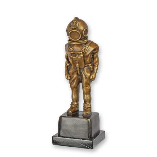 9932548 sculpture bronze - en,